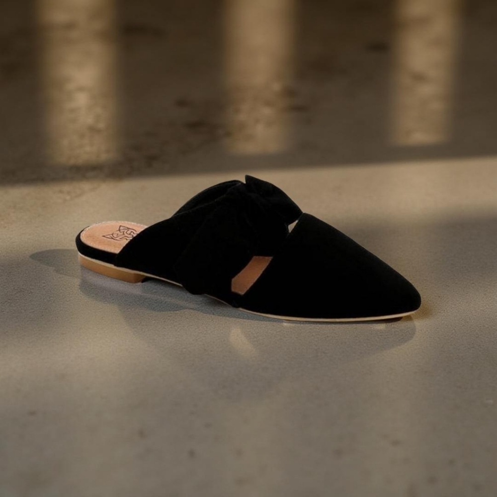 Black Knot Pointed Toe Mule Sandal